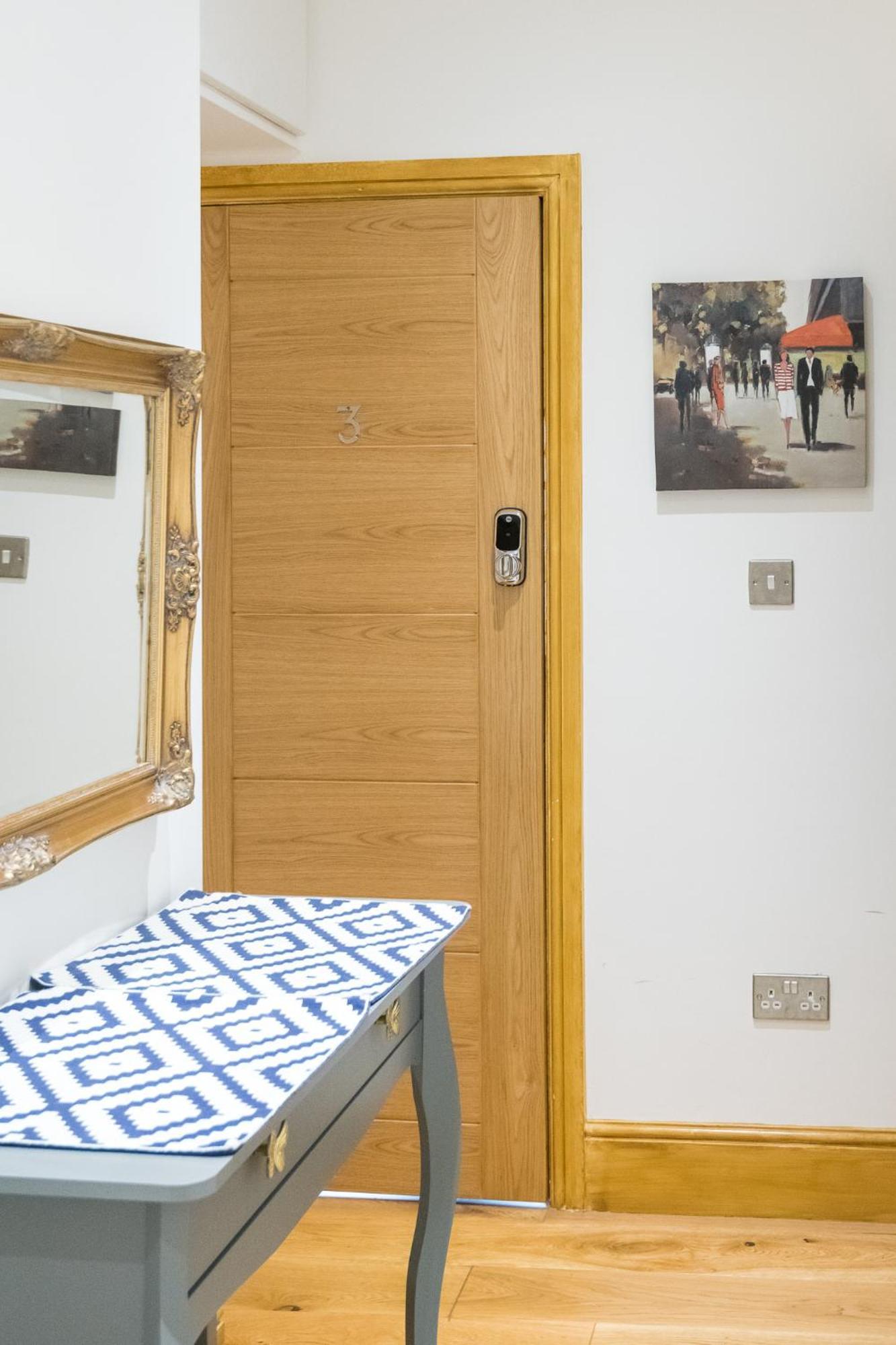 Flat In London Apartment Exterior photo